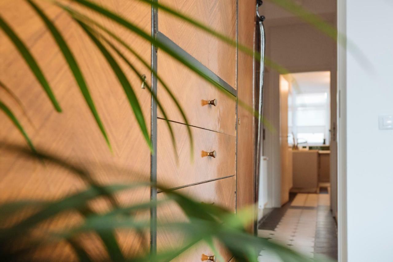 Brezoianu Spacious Flat Bucharest Exterior photo