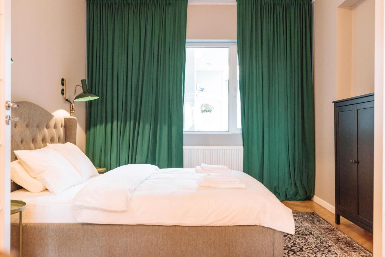 Brezoianu Spacious Flat Bucharest Exterior photo