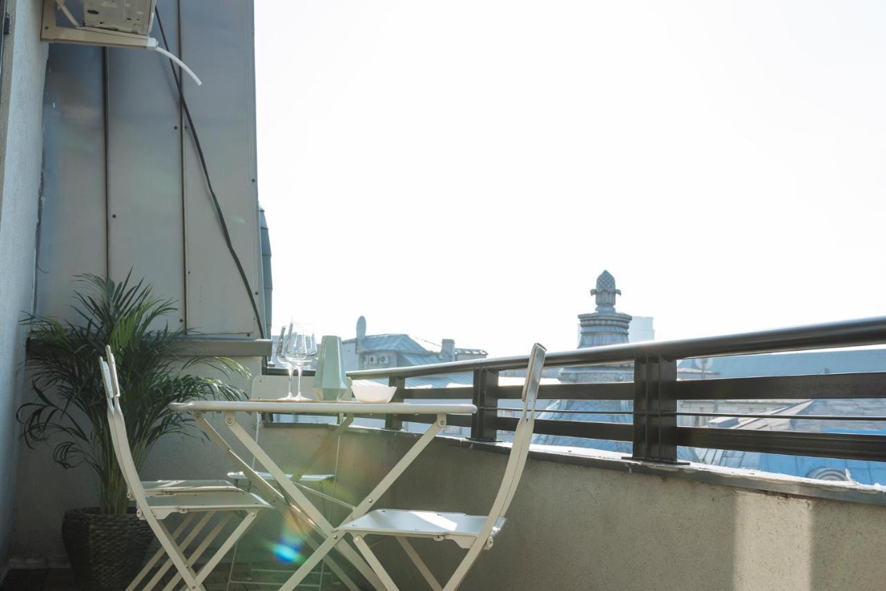 Brezoianu Spacious Flat Bucharest Exterior photo